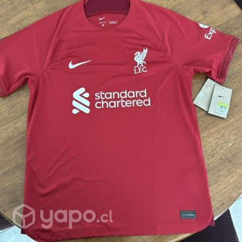 Camiseta liverpool y atlético madrid talla M