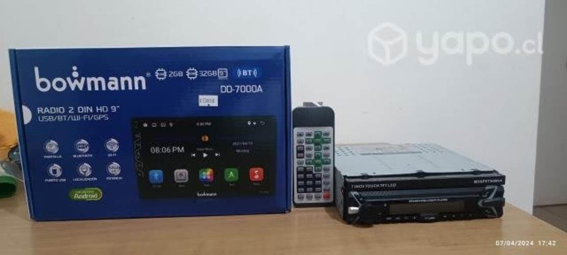 Radio Pioneer y Bowmann