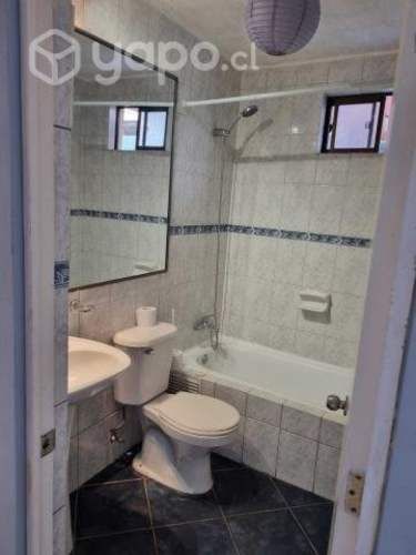 En venta amplica casa dentro de condominio