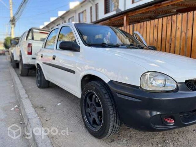 Vendo Chevrolet corsa año 2005, motor 1.6