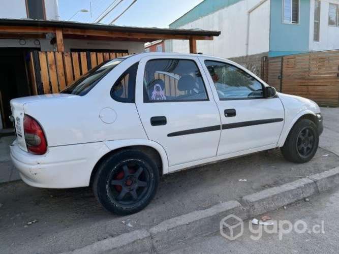 Vendo Chevrolet corsa año 2005, motor 1.6