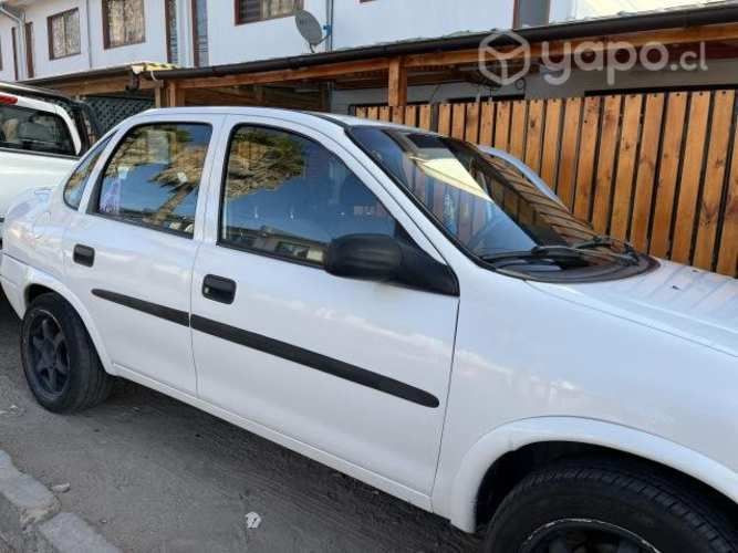 Vendo Chevrolet corsa año 2005, motor 1.6