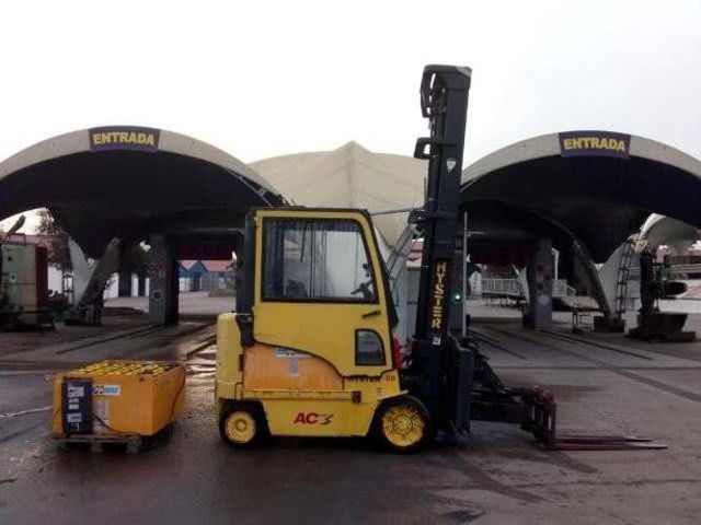 Grua Horquilla eléctrica Hyster