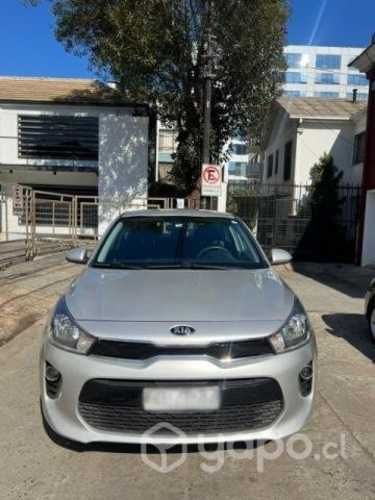 Vendo Kia río 5 2019 unico dueño