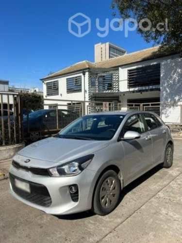 Vendo Kia río 5 2019 unico dueño