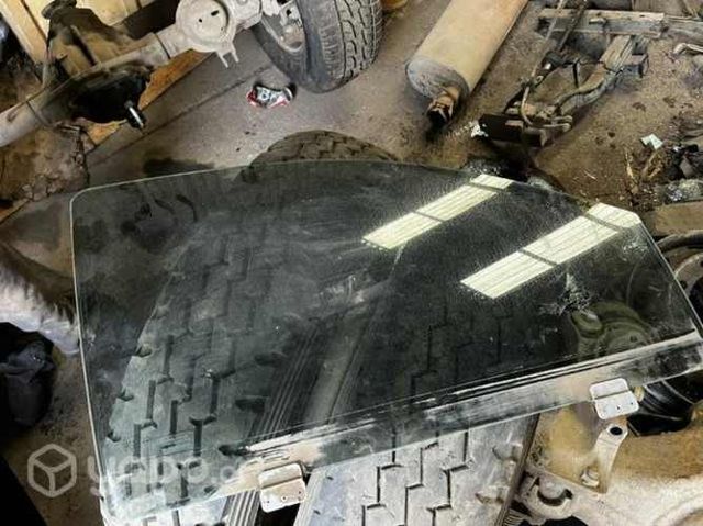 Vidrio copiloto Dodge Durango 2007