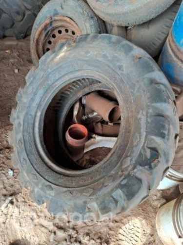 2 Neumaticos Retroexcavadora 19,5 L 24 + n 12,5/80