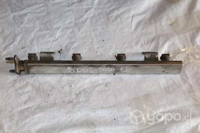 Riel de inyectorKia Soul 1.0 2010