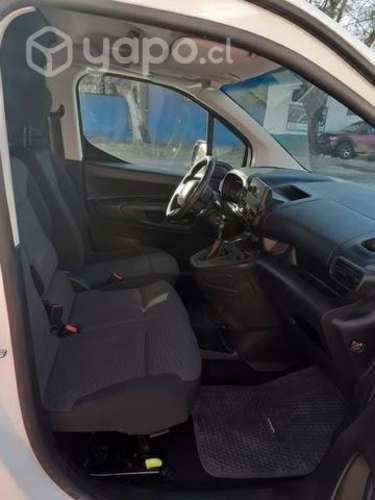 Citroen berlingo diesel full equipo. 2021