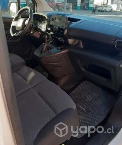 Citroen berlingo diesel full equipo. 2021