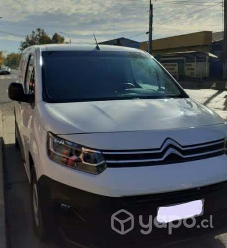 Citroen berlingo diesel full equipo. 2021