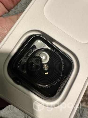 Apple Watch SE 44mm 2023