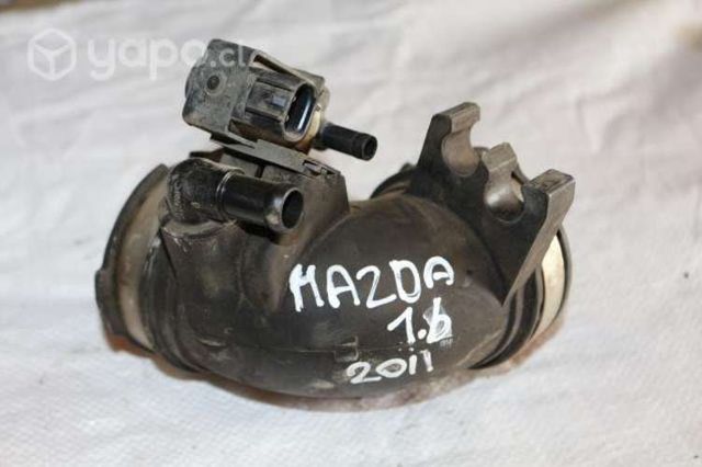 Mango de aire Mazda 1.6 2011