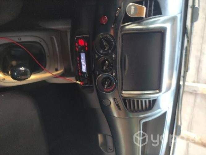 Mitsubishi l200 2015