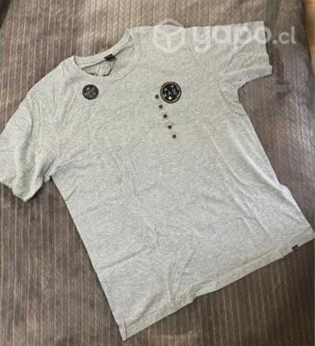 Nueva Polera Maui clásica