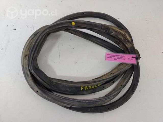 Goma Contorno Puerta Tras izq (FR3068) Ranger 2018