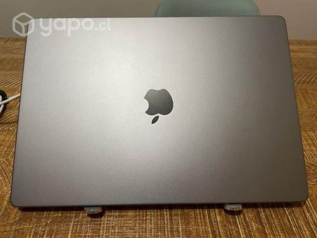 MacBook Pro 16 M2 Pro 16gb 1TB