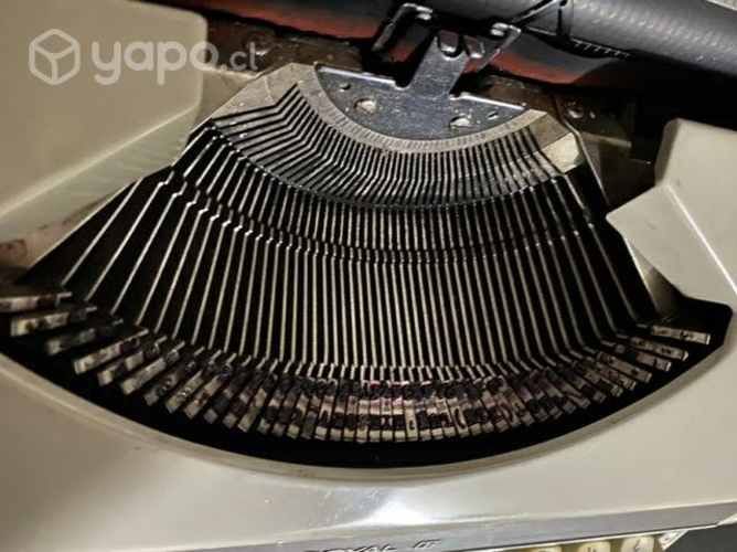 Maquina de escribir royal 200
