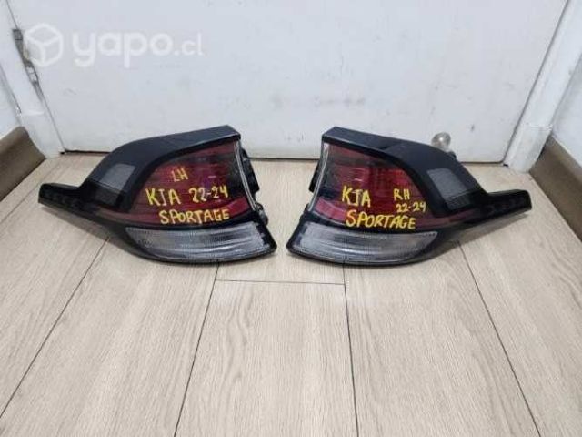 Par de focos traseros kia sportage