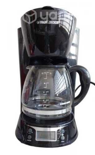 Cafetera programable de 12Tazas B&D //Poco uso