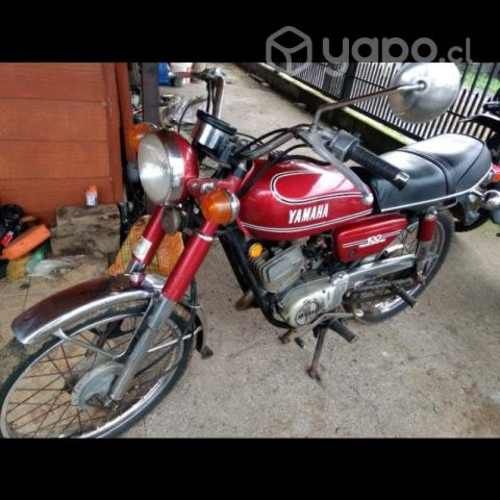 Yamaha año 1977 todo original