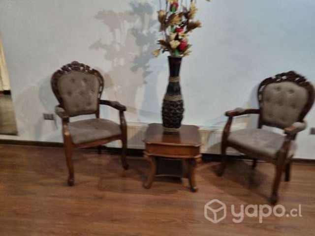 Juego de sitiales más mesa