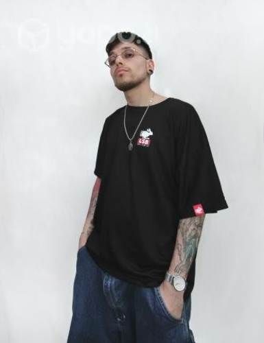 Polera oversize negra
