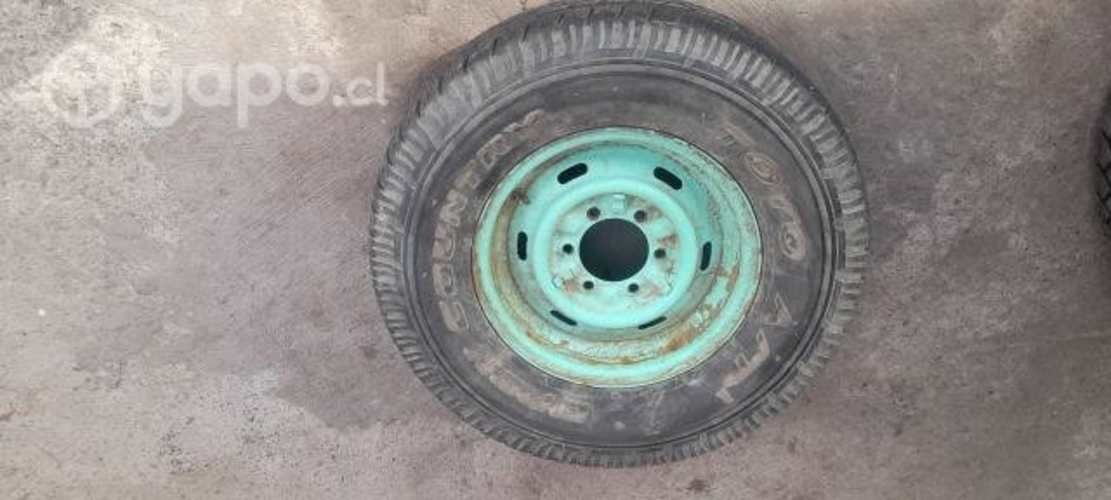 Neumático con llanta