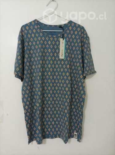 Polera hombre Aussie talla XL pequeña nueva con et