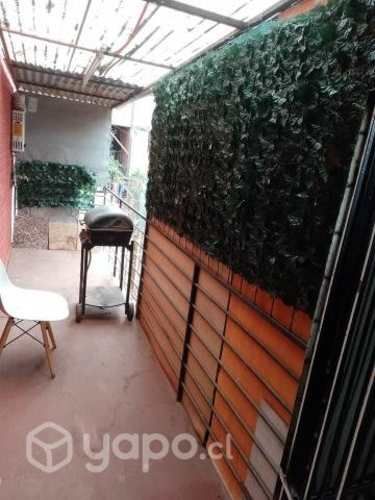 Departamento 2° piso, con terraza techada y logia