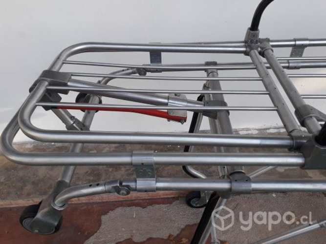 Camiilla americana para ambulancia