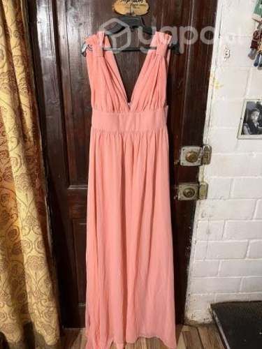Venta de vestido con un solo uso