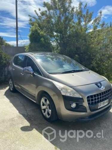Peugeot 3008 2011