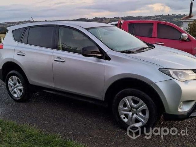 Se vende Jeep Rav 4 4x4
