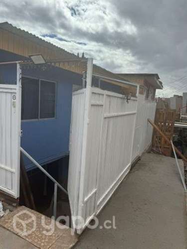 Se arrienda primer piso