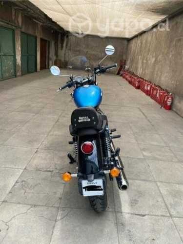 Royal Enfield Meteor 350 Supernova, 2022 casi nuev