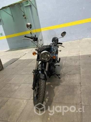 Royal Enfield Meteor 350 Supernova, 2022 casi nuev