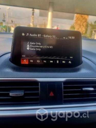 Mazda 3 sedan 2017 2.0