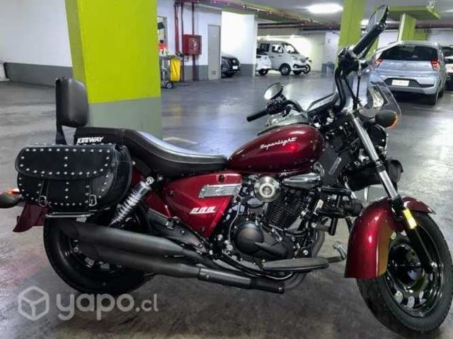 Keeway superlight 200