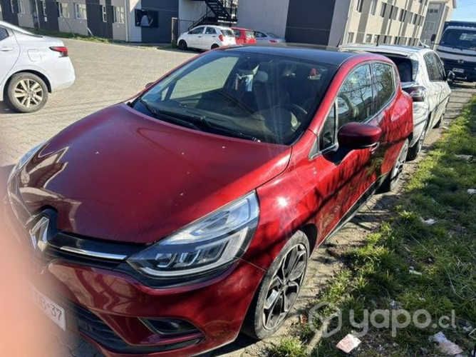 RENAULT CLIO 0.9 cc turbo,techo panorámico