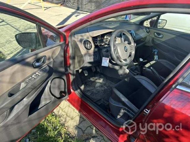 RENAULT CLIO 0.9 cc turbo,techo panorámico