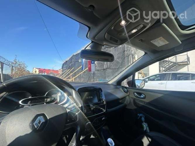 RENAULT CLIO 0.9 cc turbo,techo panorámico
