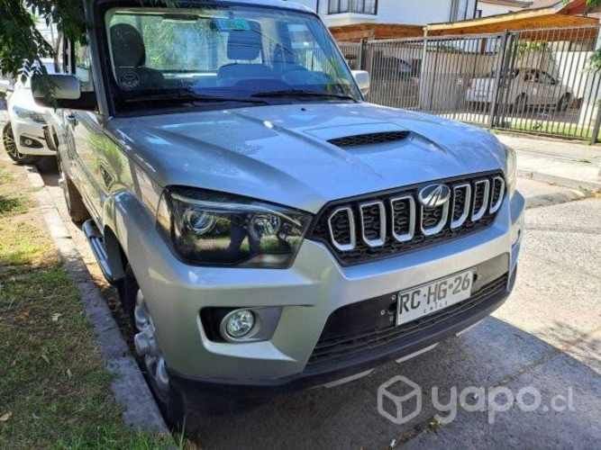 Mahindra pick up 2022 4x4