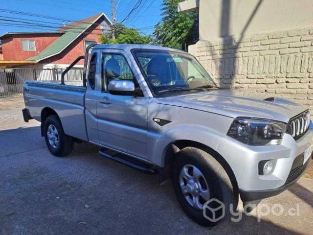Mahindra pick up 2022 4x4