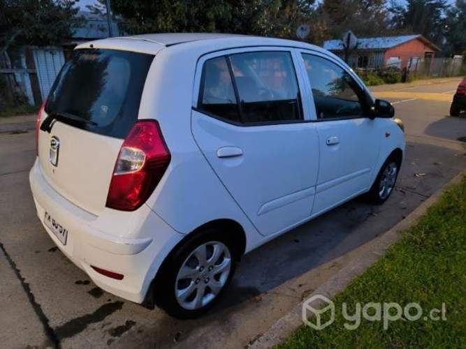 HYUNDAI I-10, año 2013