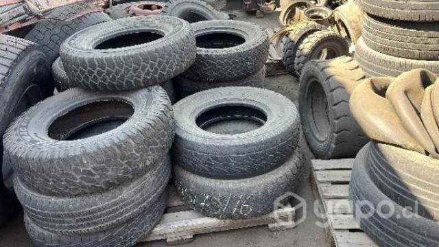 Neumático de camioneta 4.4