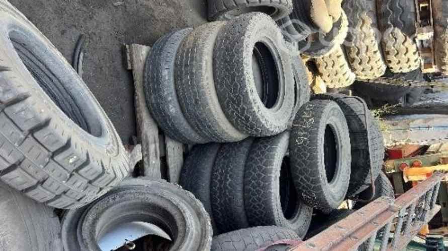 Neumático de camioneta 4.4