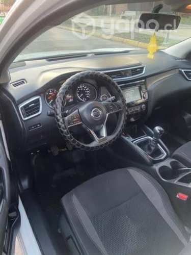 NISSAN QASHQAI, año 2021