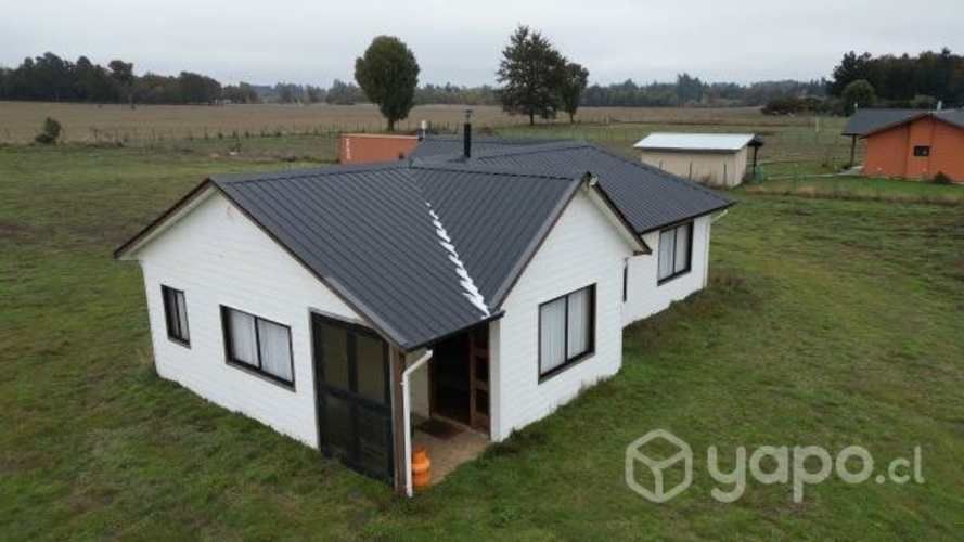 Se vende casa y predio