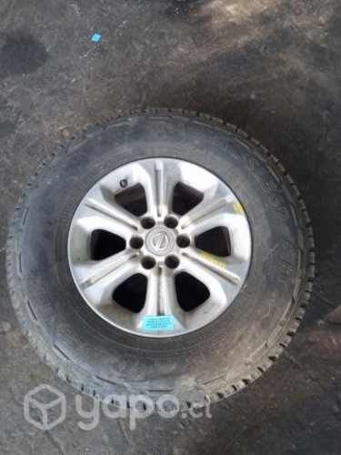 Llanta Aluminio Con Neumático Nissan NP300 2.3